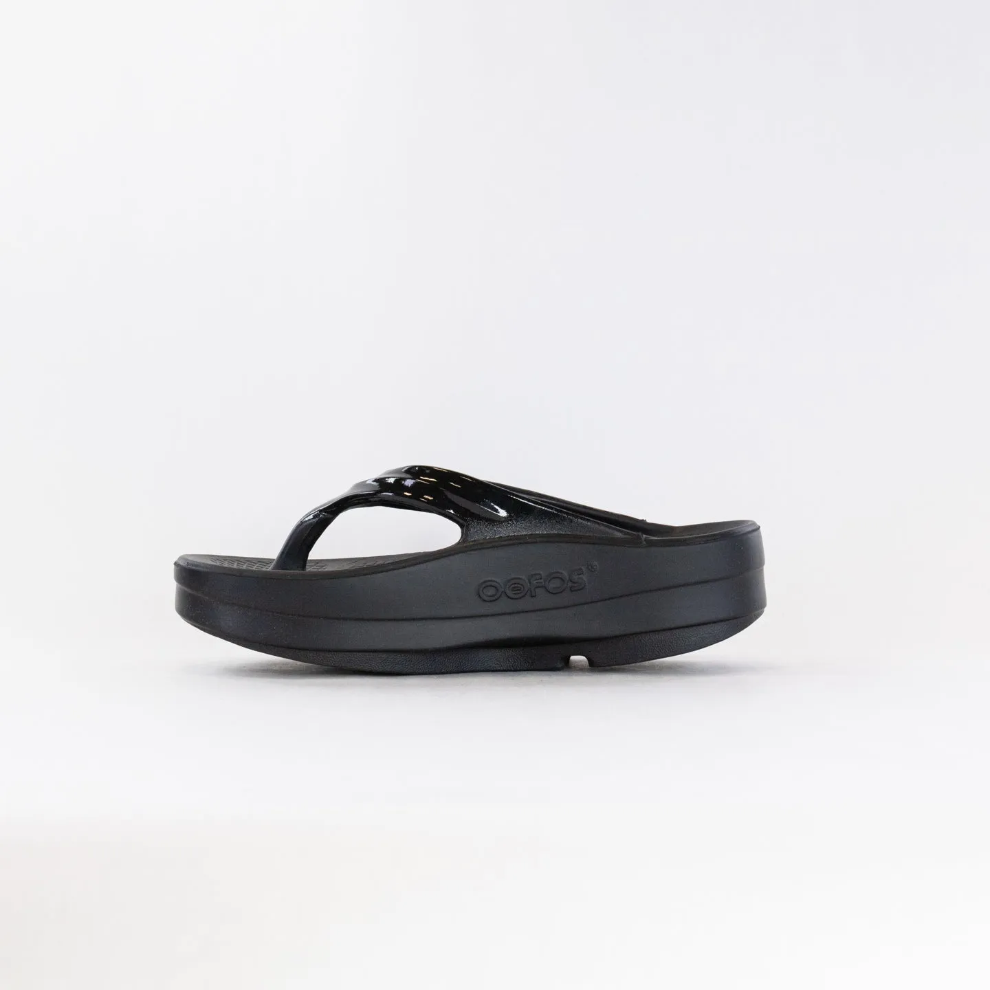 OOFOS OOMega Oolala Thong Sandal (Women's) - Black