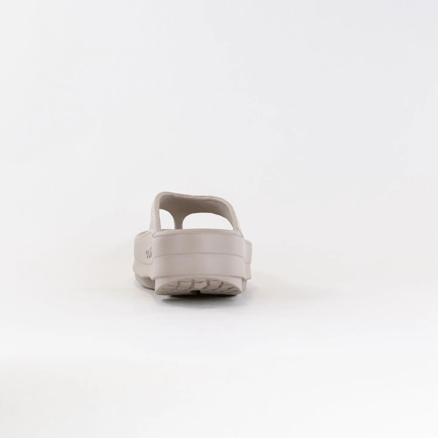 OOFOS OOMega Oolala Thong Sandal (Women's) - Nomad