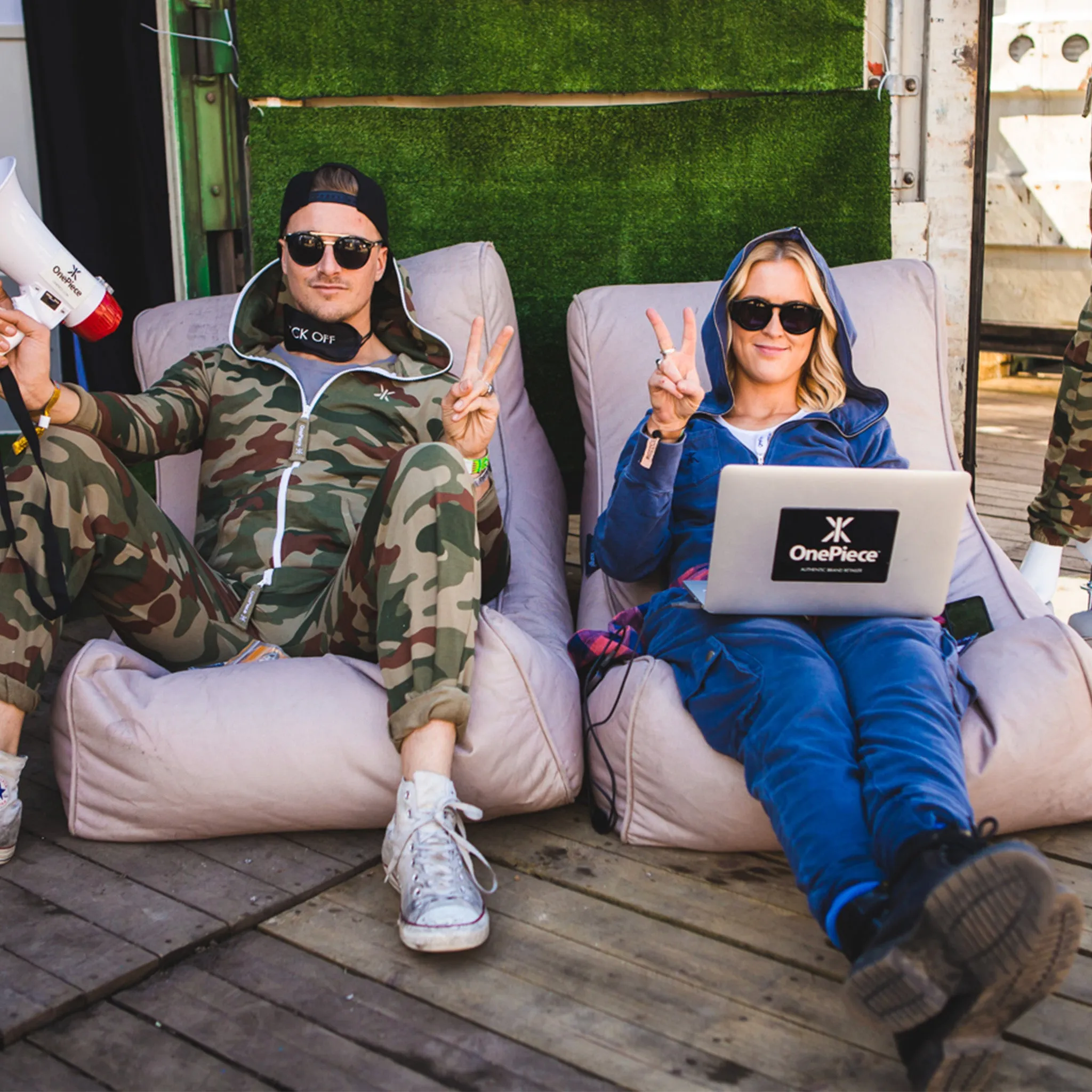 Studio Lounger - Outdoor/Interior